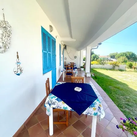 Cala Del Borgo 住宿加早餐酒店