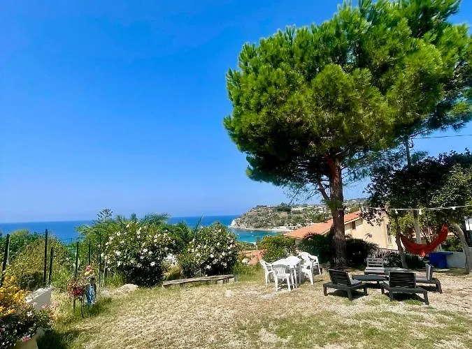 Cala Del Borgo