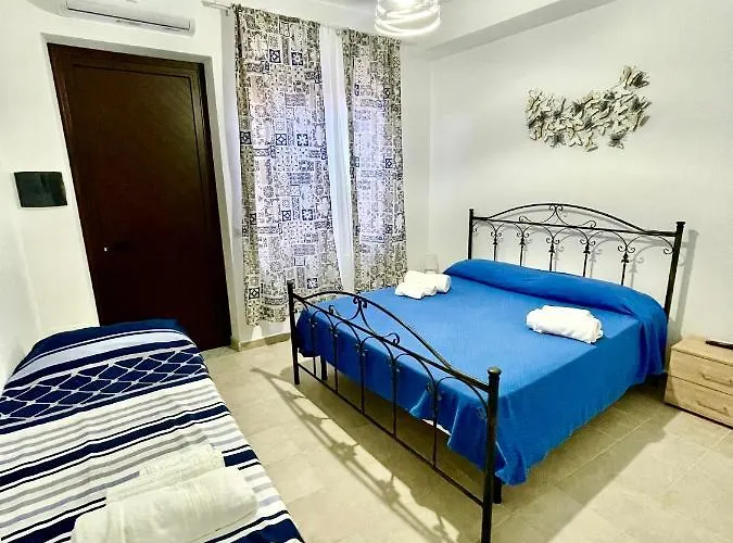 Bed & Breakfast Cala Del Borgo 3*